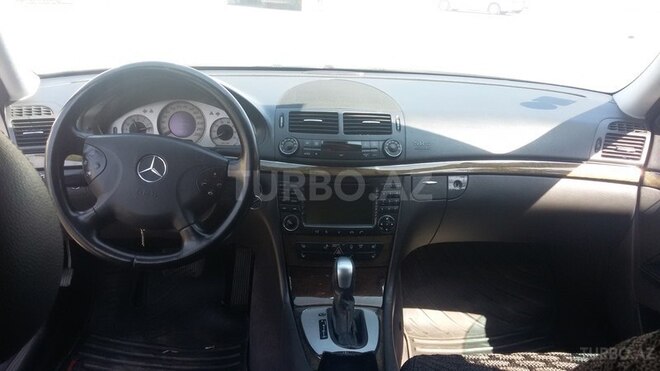 Mercedes E 320 2003, 248,000 km - 3.2 l - Bakı