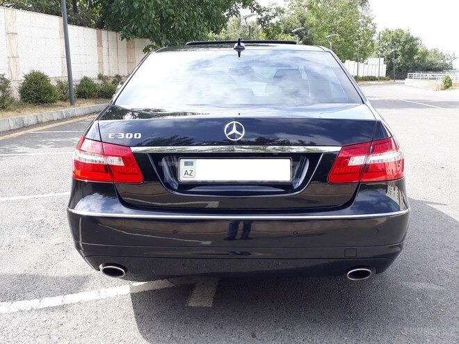Mercedes E 350 2010, 140,000 km - 3.0 l - Bakı