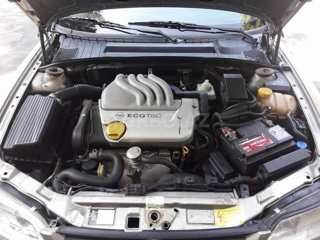 Opel Vectra 1996, 258,943 km - 1.8 л - Bakı
