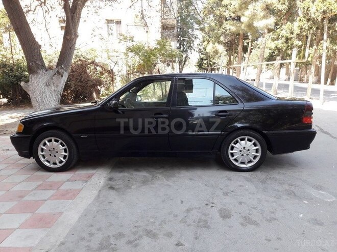Mercedes C 230 1998, 228,000 km - 2.3 l - Bakı