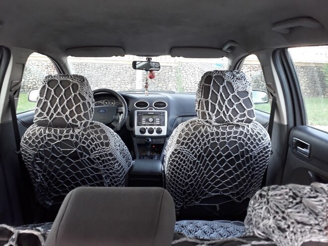 Ford Focus 2006, 300,000 km - 1.6 l - Qəbələ