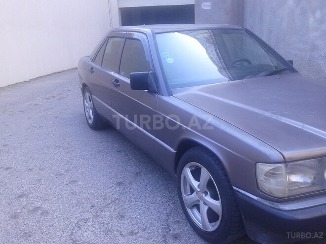 Mercedes 190 1993, 300,000 km - 1.8 l - Bakı