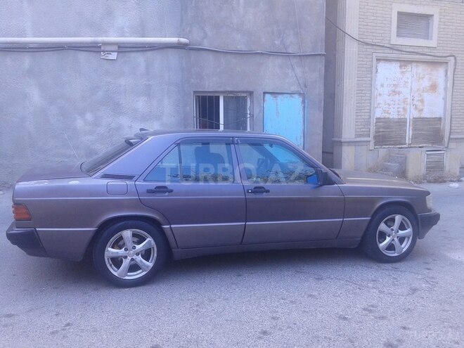 Mercedes 190 1993, 300,000 km - 1.8 l - Bakı