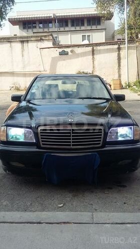 Mercedes C 240 1999, 332,000 km - 2.4 l - Bakı