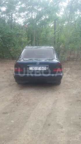 Mercedes C 200 2000, 320,000 km - 2.2 l - Yardımlı