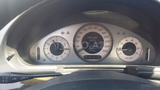 Mercedes E 320 2003, 248,000 km - 3.2 l - Bakı