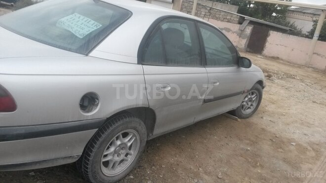 Opel Omega 1997, 210,000 km - 0.2 л - Bakı