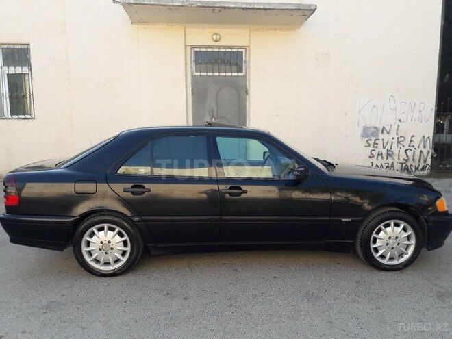 Mercedes C 230 1998, 228,000 km - 2.3 л - Bakı