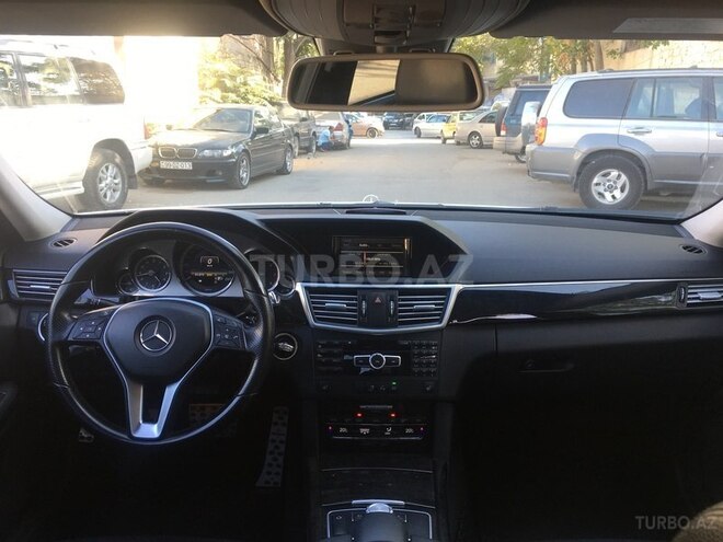 Mercedes E 220 2012, 146,000 km - 2.2 l - Bakı