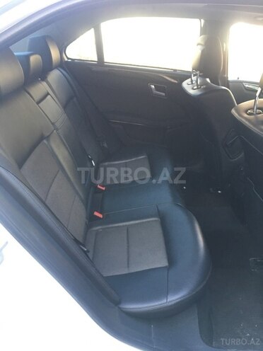Mercedes E 220 2012, 146,000 km - 2.2 l - Bakı