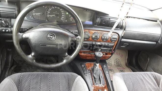 Opel Omega 1996, 230,000 km - 0.2 l - Xırdalan