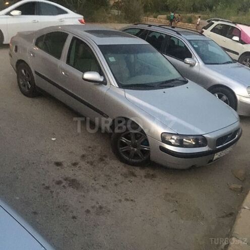 Volvo S60 2002, 218,000 km - 2.5 l - Bakı