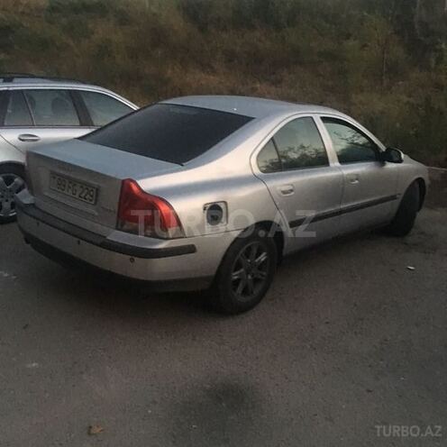 Volvo S60 2002, 218,000 km - 2.5 l - Bakı