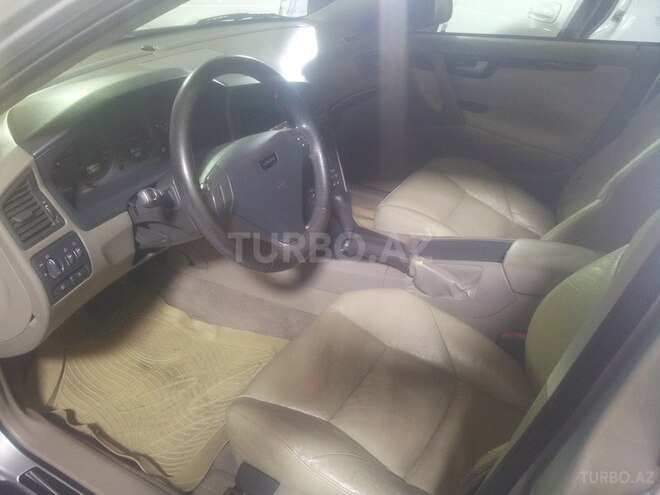 Volvo S60 2002, 218,000 km - 2.5 l - Bakı