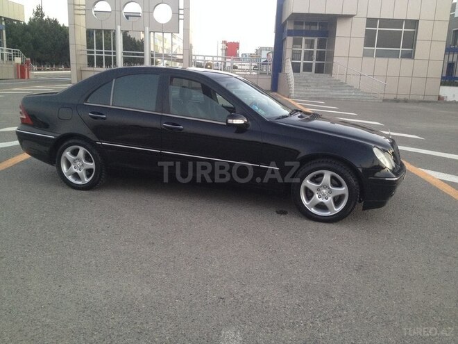 Mercedes C 240 2001, 245,000 km - 2.6 l - Sumqayıt