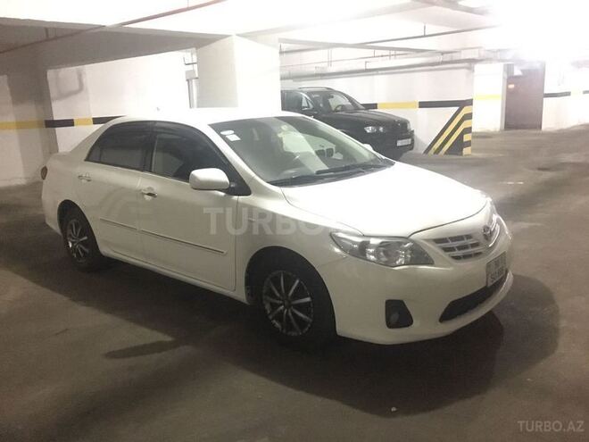 Toyota Corolla 2010, 101,000 km - 1.8 l - Bakı