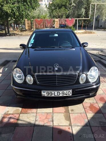 Mercedes E 220 2003, 305,000 km - 2.2 l - Bakı
