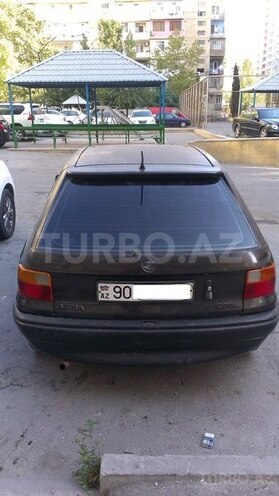Opel Astra 1993, 378,900 km - 1.4 l - Bakı