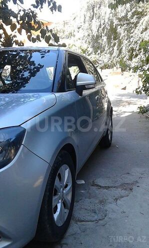 MG 3 2012, 75,000 km - 1.5 l - Bakı
