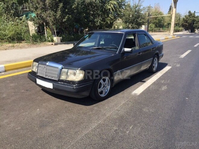 Mercedes E 220 1994, 288,000 km - 2.2 l - Xırdalan