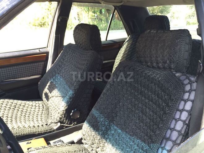 Mercedes E 220 1994, 288,000 km - 2.2 l - Xırdalan