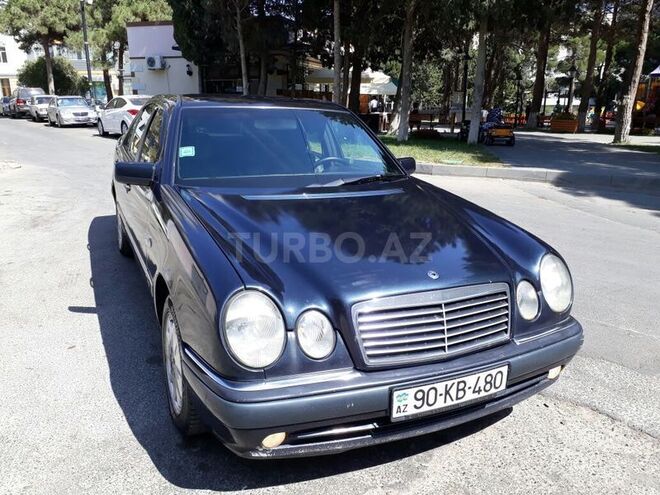 Mercedes E 240 1997, 285,000 km - 2.4 l - Bakı