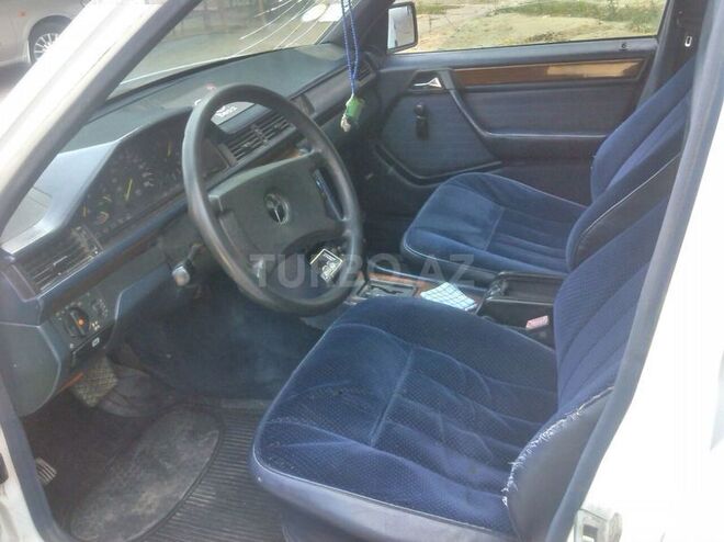 Mercedes E 200 1989, 364,855 km - 2.0 л - Bakı