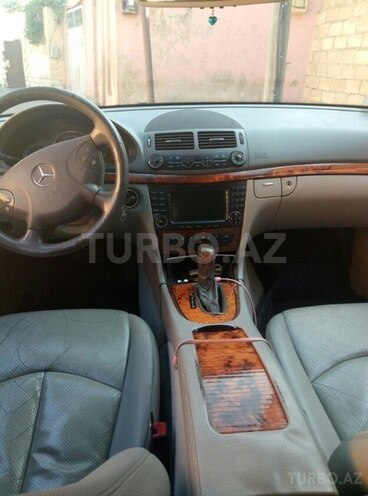 Mercedes E 320 2004, 290,000 km - 3.2 l - Bakı