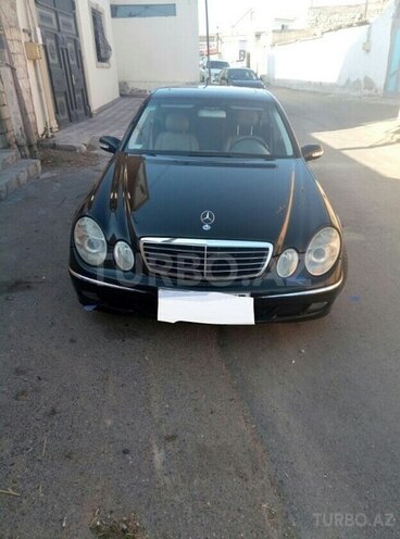 Mercedes E 320 2004, 290,000 km - 3.2 l - Bakı
