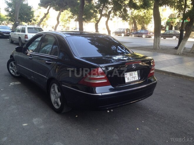 Mercedes C 240 2001, 298,000 km - 2.6 l - Sumqayıt