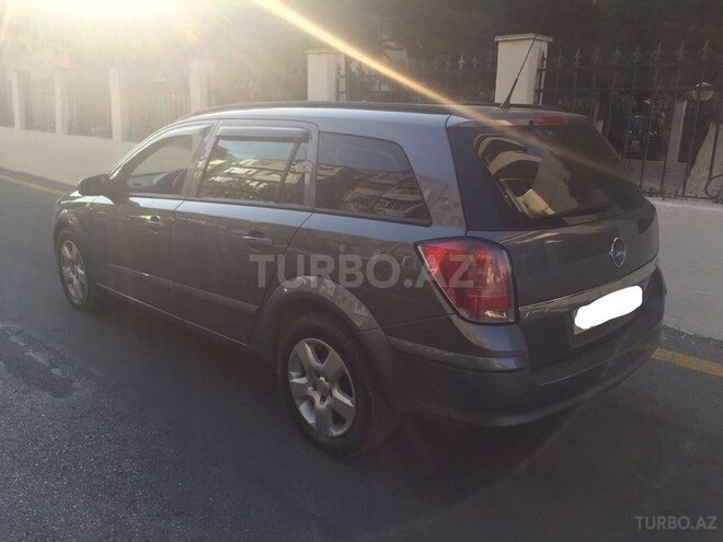 Opel Astra 2006, 165,000 km - 1.9 л - Bakı