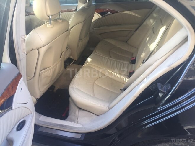 Mercedes E 320 2002, 212,000 km - 3.2 l - Bakı