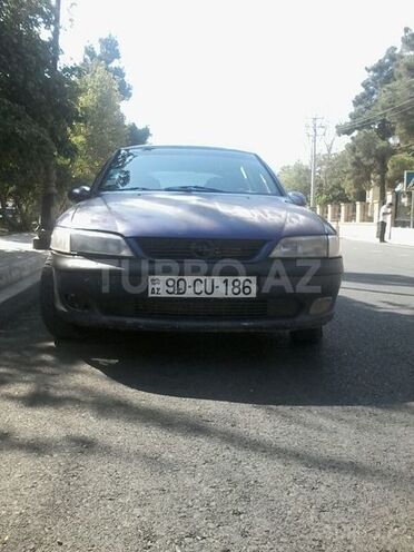 Opel Vectra 1997, 639,000 km - 1.8 л - Sabirabad
