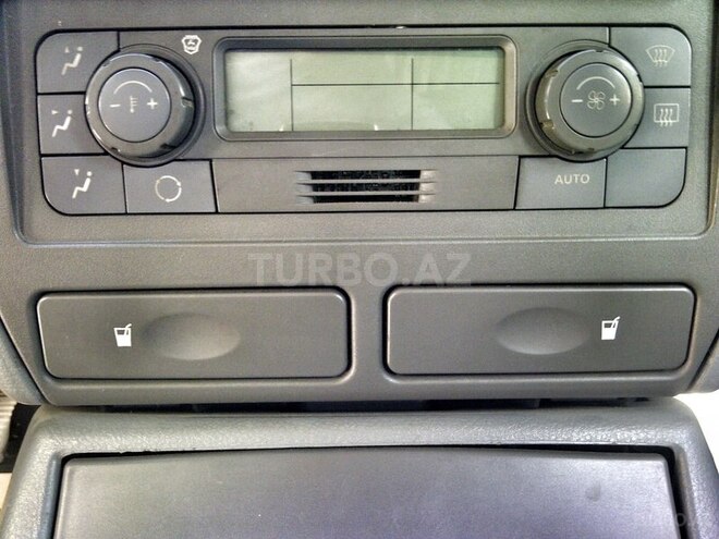 GAZ 31105 2009, 63,000 km - 2.3 l - Bakı