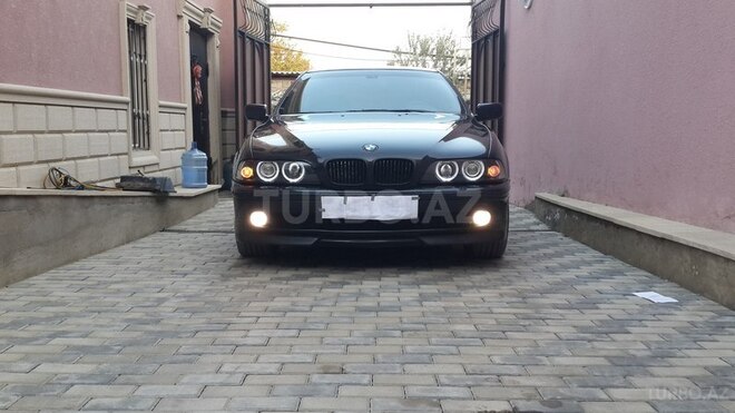 BMW 530 2001, 293,000 km - 3.0 l - Bakı