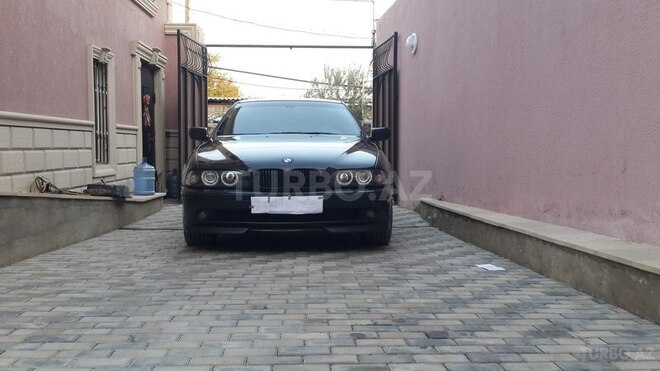 BMW 530 2001, 293,000 km - 3.0 l - Bakı