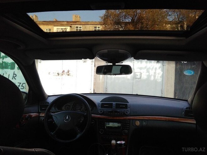 Mercedes E 350 2002, 179,000 km - 3.5 л - Sumqayıt