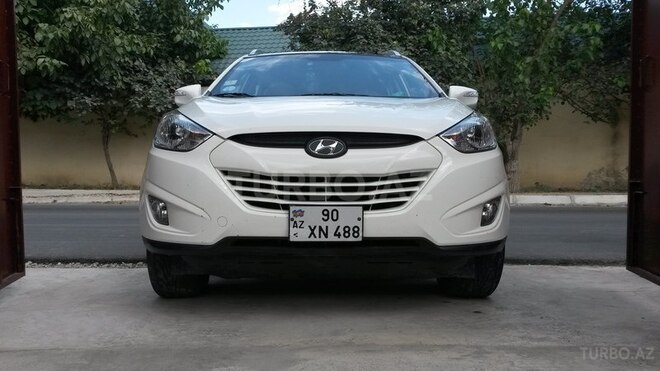 Hyundai ix35 2010, 71,000 km - 2.0 л - Qusar