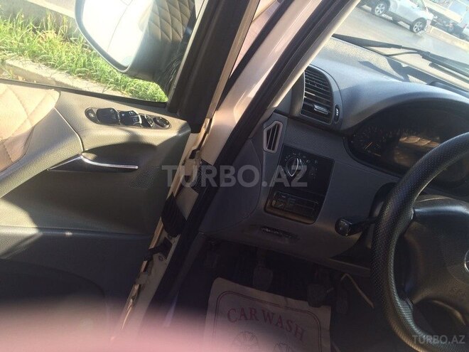 Mercedes Vito 2005, 335,000 km - 2.2 л - Bakı