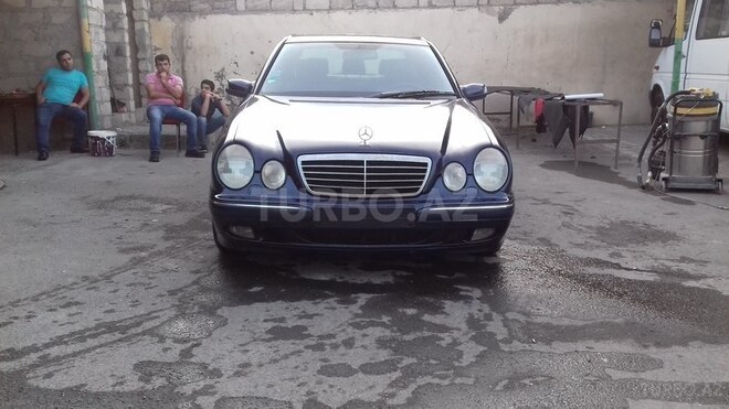 Mercedes E 200 1999, 210,223 km - 2.0 l - Gəncə
