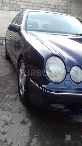 Mercedes E 200 1999, 210,223 km - 2.0 l - Gəncə