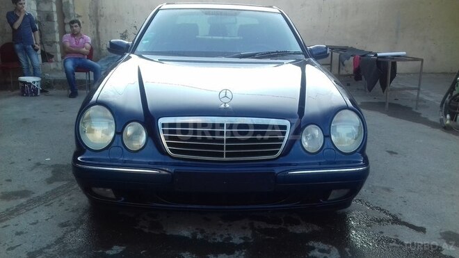 Mercedes E 200 1999, 210,223 km - 2.0 l - Gəncə