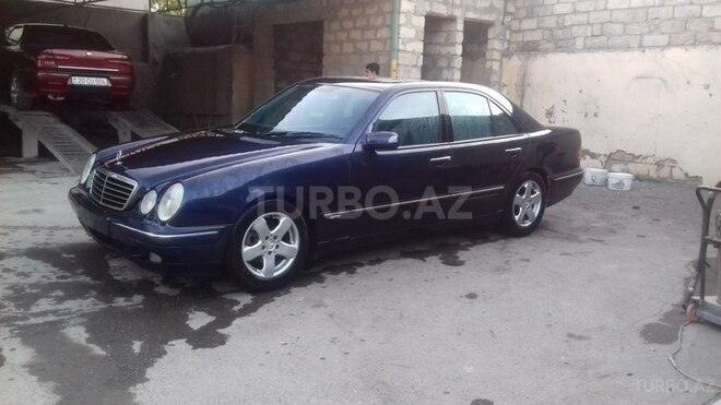 Mercedes E 200 1999, 210,223 km - 2.0 l - Gəncə