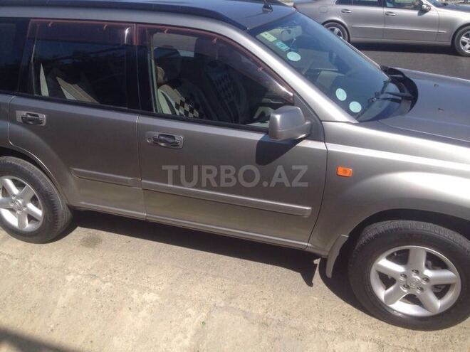 Nissan X-Trail 2001, 200 km - 2.0 l - Bakı