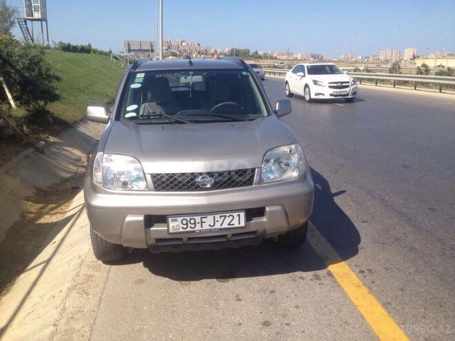 Nissan X-Trail 2001, 200 km - 2.0 l - Bakı