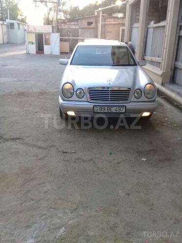 Mercedes E 230 1997, 240,000 km - 2.3 l - Bakı