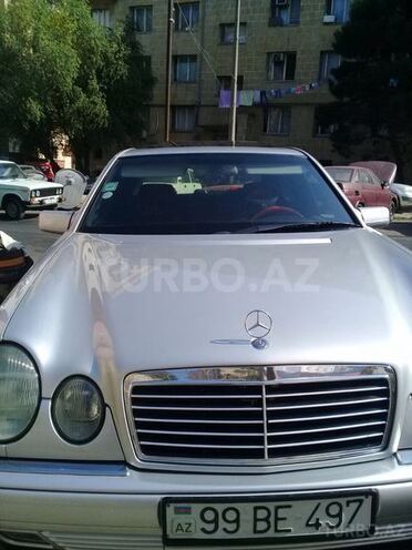 Mercedes E 230 1997, 240,000 km - 2.3 l - Bakı