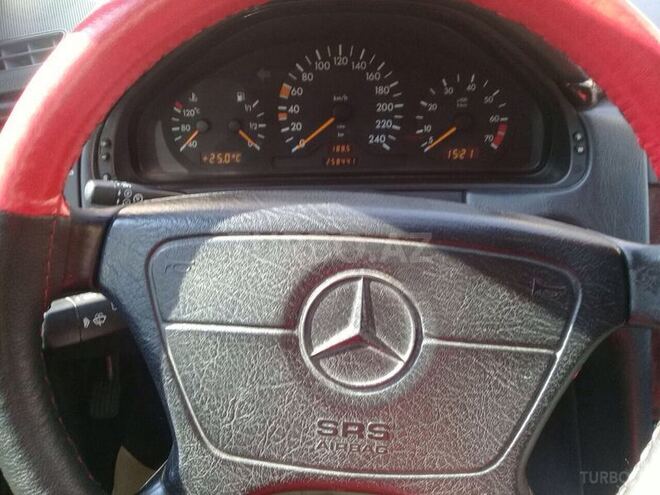 Mercedes E 230 1997, 240,000 km - 2.3 l - Bakı