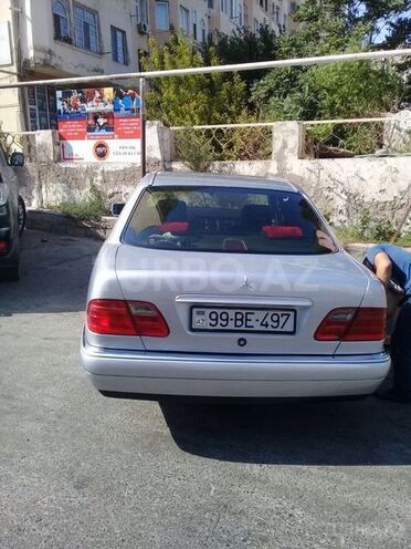 Mercedes E 230 1997, 240,000 km - 2.3 l - Bakı
