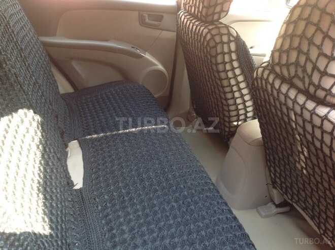 Kia Sportage 2009, 88,000 km - 2.0 l - Bakı